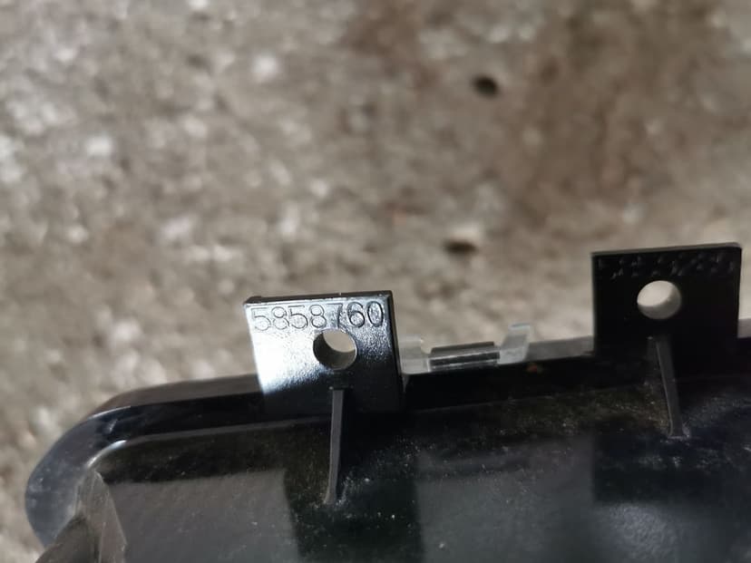 Polaris sportsman scrambler lampa przód reflektor lewy