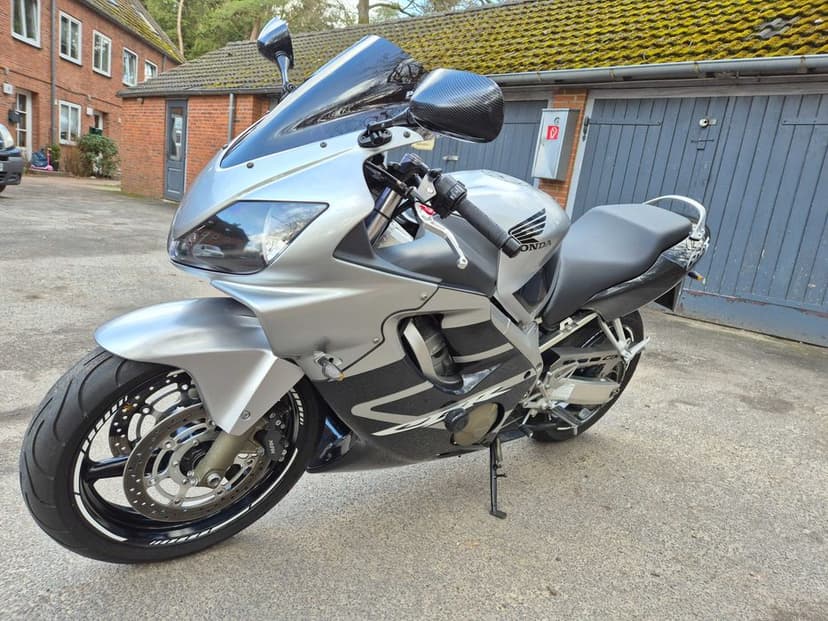 Honda CBR F4i 600 ideał 2006r