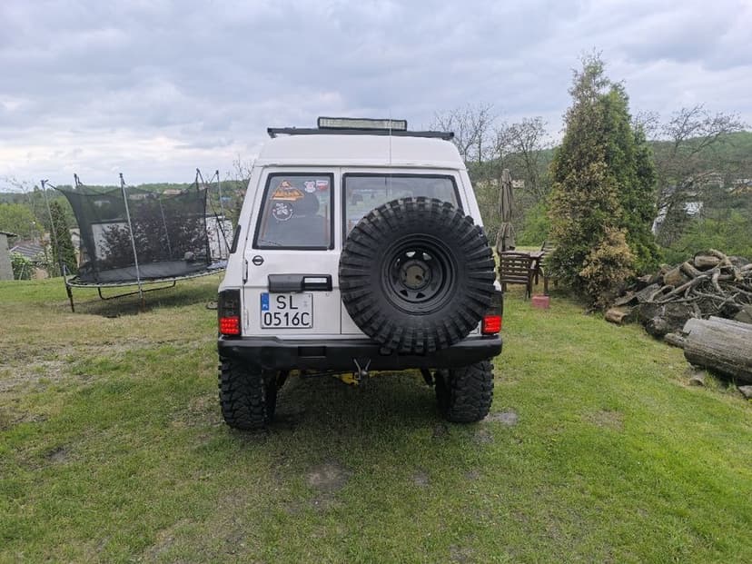 Nissan Patrol y60