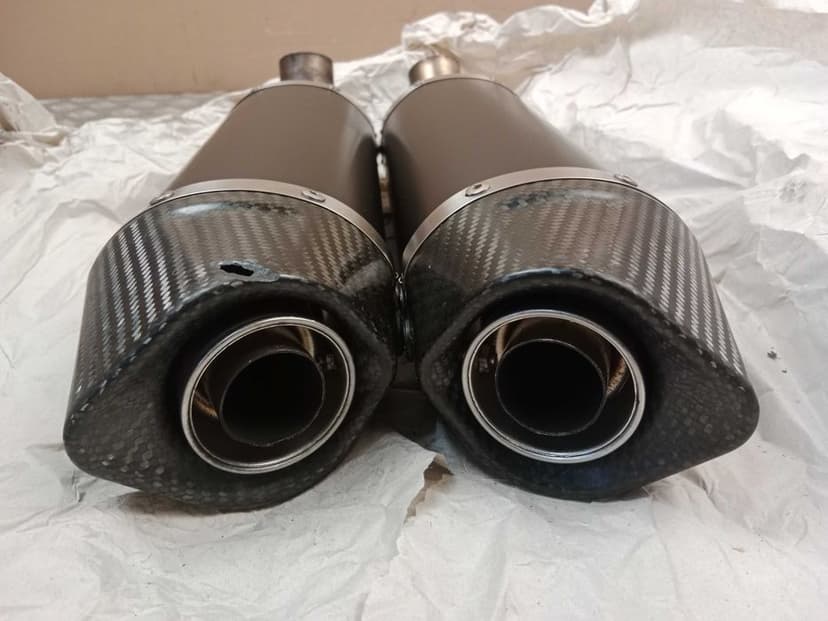 Ducati Monster 696 Wydech Sport Tłumik LeoVince Końcówka Carbon 08-14