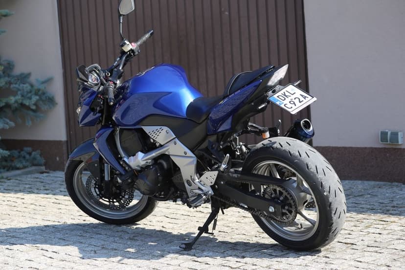 Kawasaki Z 750 sportowy wydech