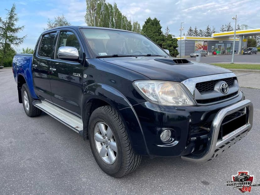 Paka Toyota Hilux, przestrzeń załadunkowa Toyota Hilux