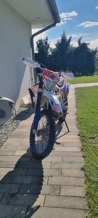 Cross Barton NXT 250