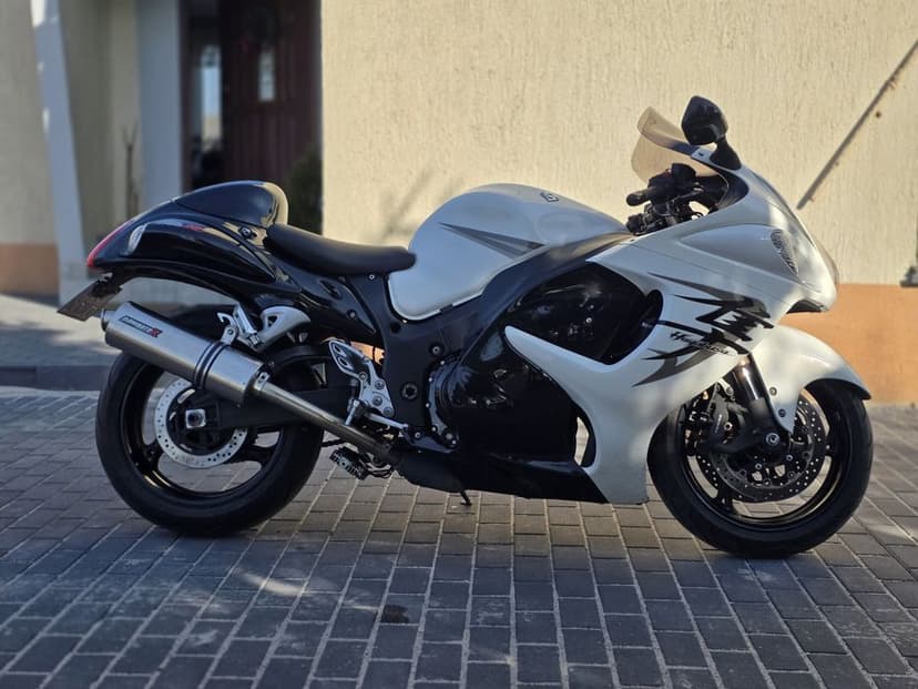 Suzuki Hayabusa 2008r – 197 KM