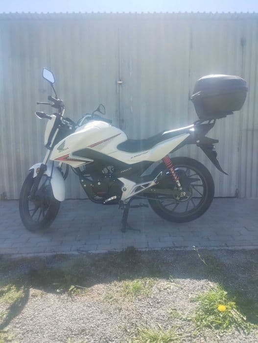 Honda CB 125 F 2017 rok