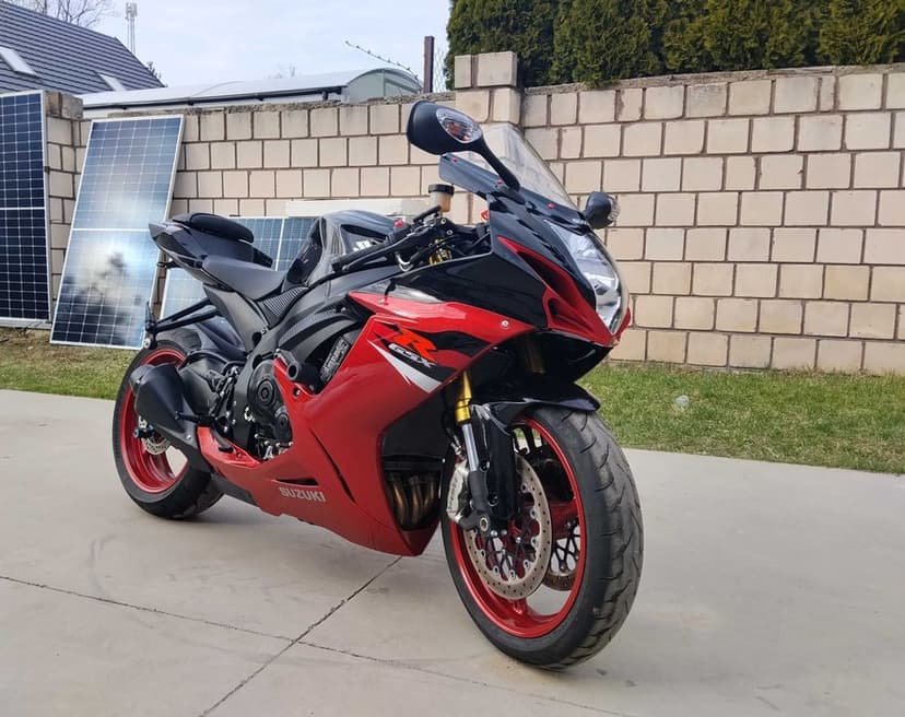motocykl suzuki gsxr 750 jak nowy