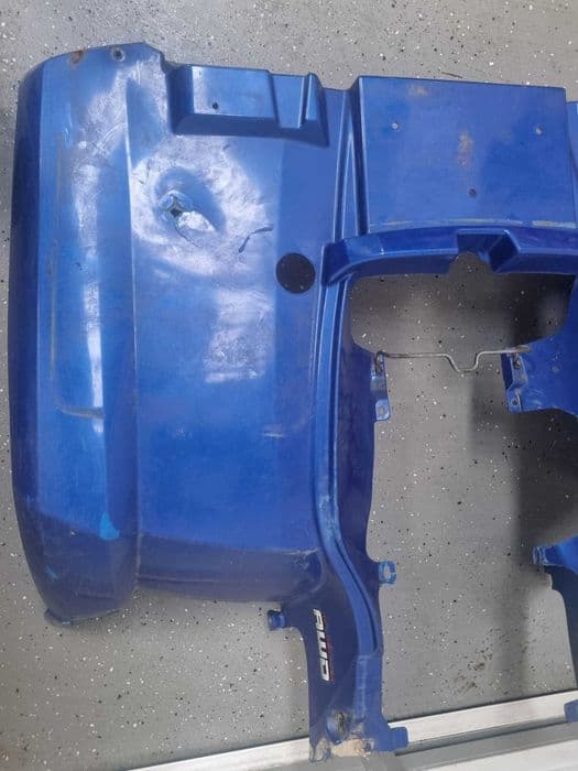 Plastiki owiewki polaris sportsman 500 . 2008r przód i tył