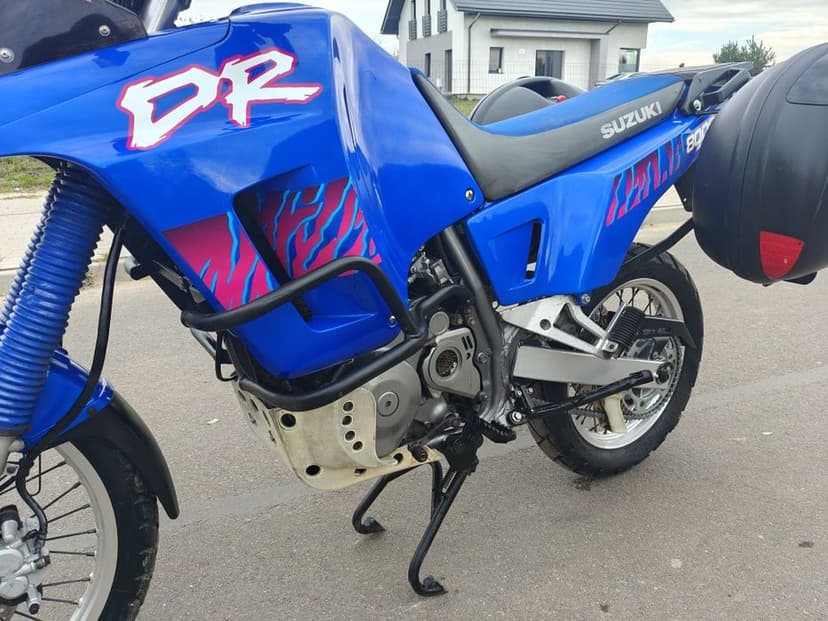 Suzuki DR 800 big ładny stan Niemcy kufry