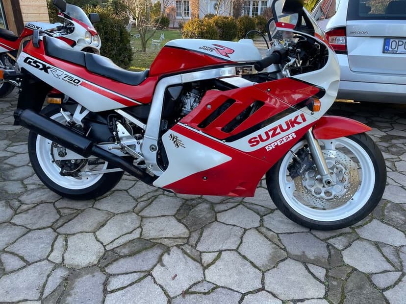 Piękne SUZUKI GSXR 750 olejak oryginalne malowanie