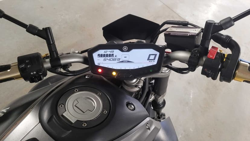 Yamaha MT-07 (2015)