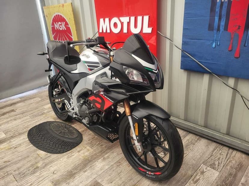 Aprilia Tuono 125 wtrysk ABS z Niemiec RATY