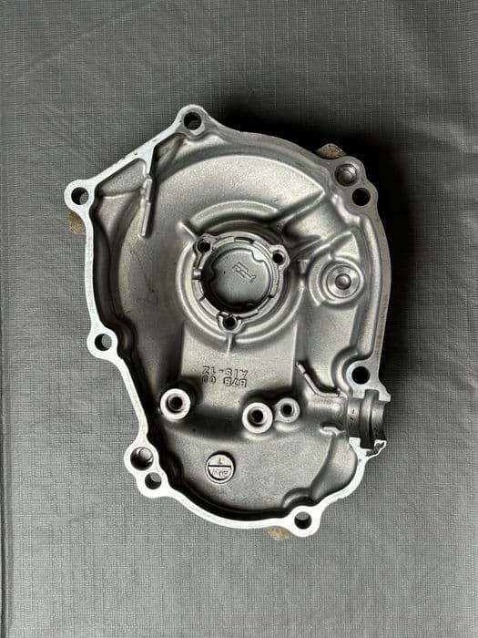 Dekiel magneta pokrywa silnika YAMAHA YZF250 R 19-23 WR