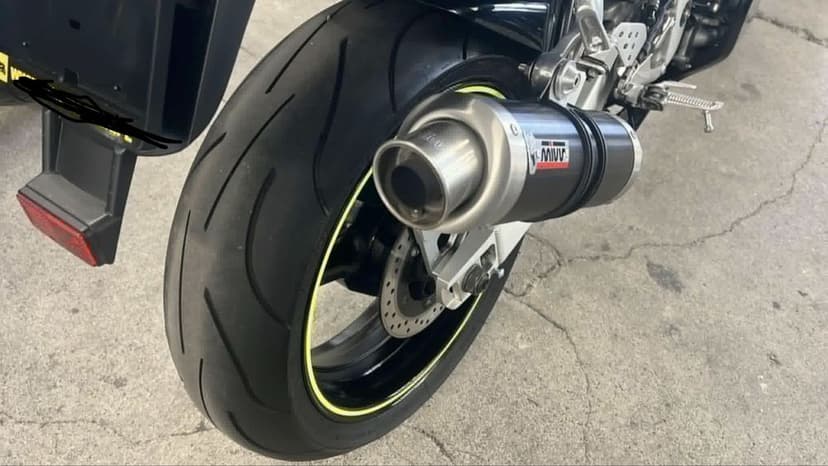 Yamaha R6 RJ03 2002 – świeżo po dużym serwisie, gotowa do jazdy