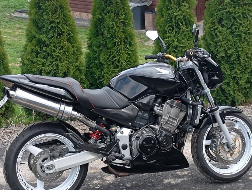 Honda cb 900 hornet