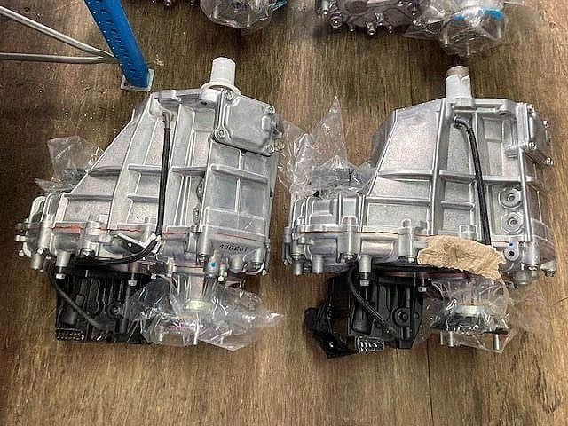 Toyota Land Cruiser reduktor ORYGINAŁ NOWY