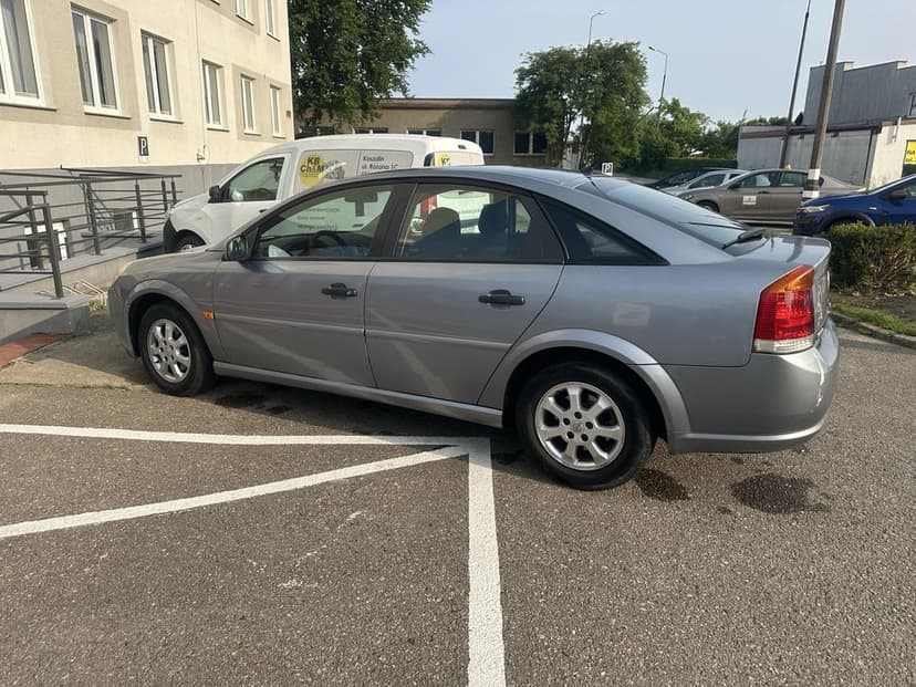 Opel Vectra C 1,9 Diesel. Tanie dobre auto