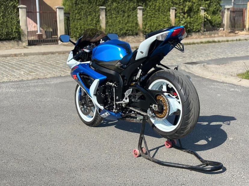 Suzuki GSX-R L0 750 śliczny! sprowadzony!