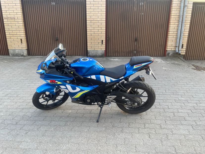 Suzuki GSX-R125 Niski przebieg długie opłaty