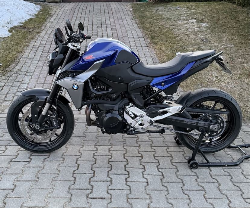 BMW F900R Salon Polska Bezwypadkowy Mały Przebieg Bardzo doinwestowany