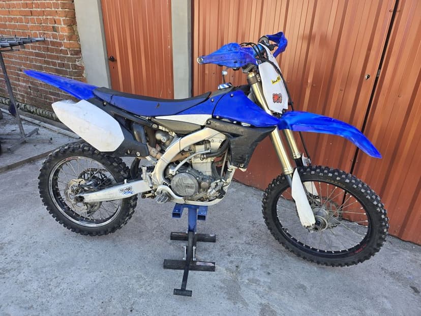 Yamaha YZ450F Kross Wtrysk cross ZAMIANA
