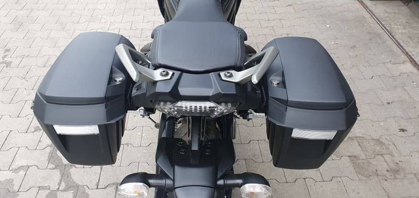 Kufry Boczne Shad z stelażem stelaże kufer boczny Yamaha Mt09 Tracer