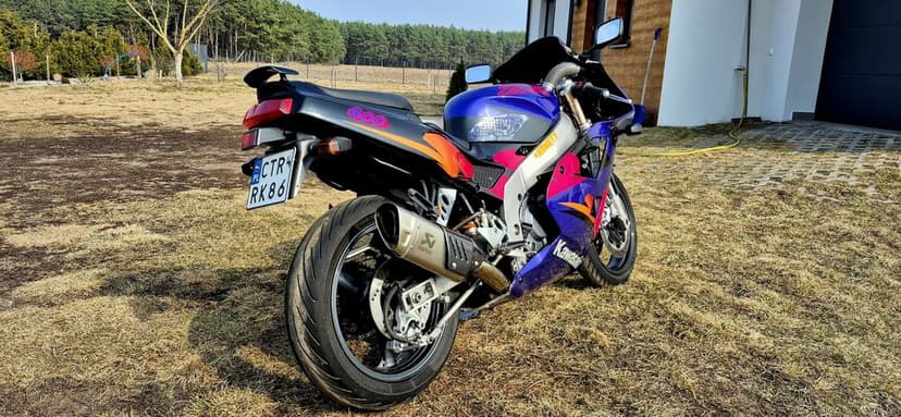 Kawasaki ZXR400 L – 1997 | Klasyczny sport w bardzo dobrym stanie