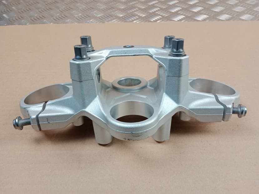 Bmw F900R K83 Półka Górna Mostek Mocowanie Kierownicy 2023 F900 R