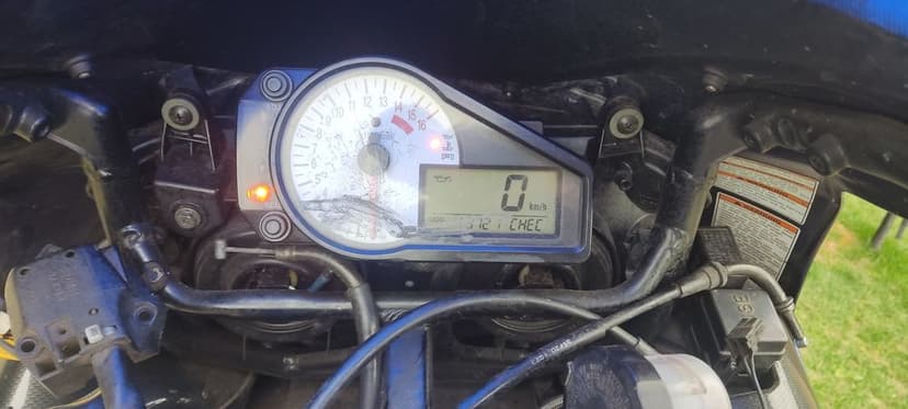 Suzuki GSX-R 750 K2 silnik