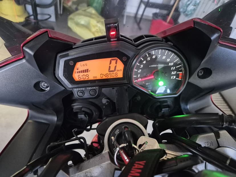 Yamaha fz1 fazer 2010