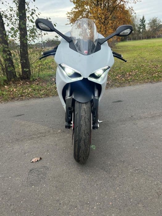 Ducati Panigale v2