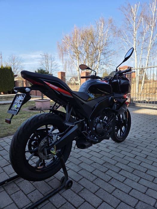 REZERWACJA Aprilia Tuono 125! 2022r! 11300km! ABS, Stan Bdb!