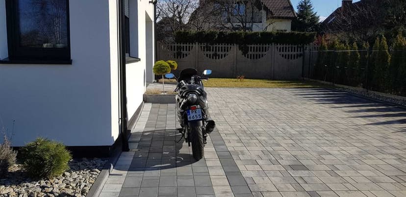 Suzuki GSX-F 750 przebieg 34 tyś. km