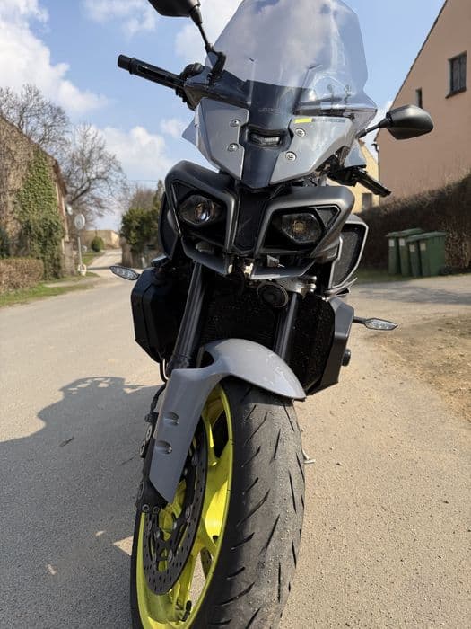 Yamaha MT-10 Night Fluo 2017r.