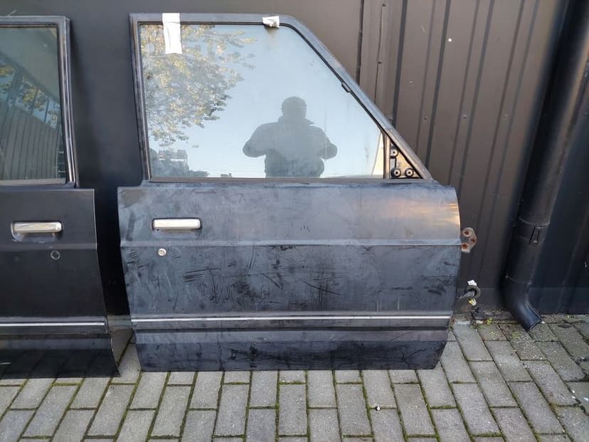 Nissan Patrol Y60 3 drzwi przód tył błotnik maska rama  sinik