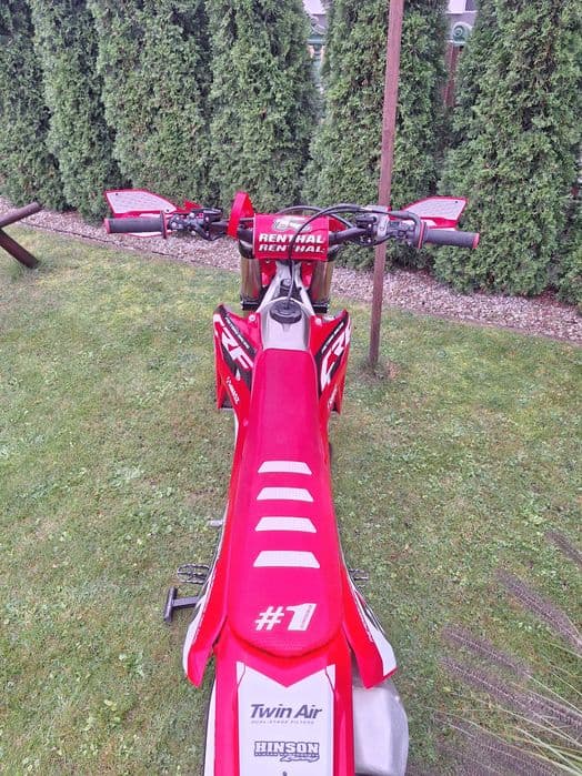 Honda CRF 250R .