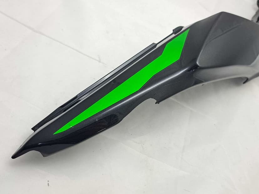 Owiewka Zadupek Tył Prawa Kawasaki Z650 17'-19' NINJA 650 17'-22'