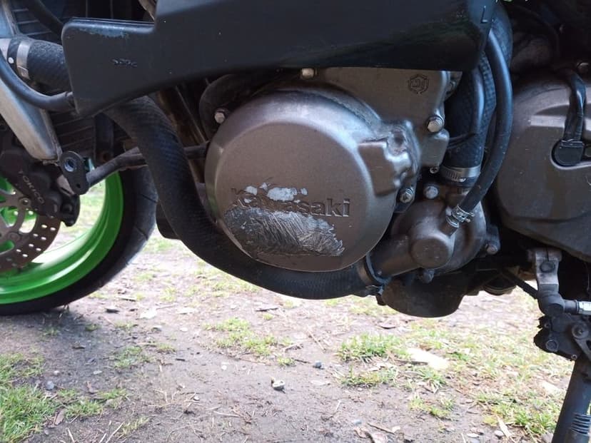 Kawasaki Ninja 600 ZX6R 1999r