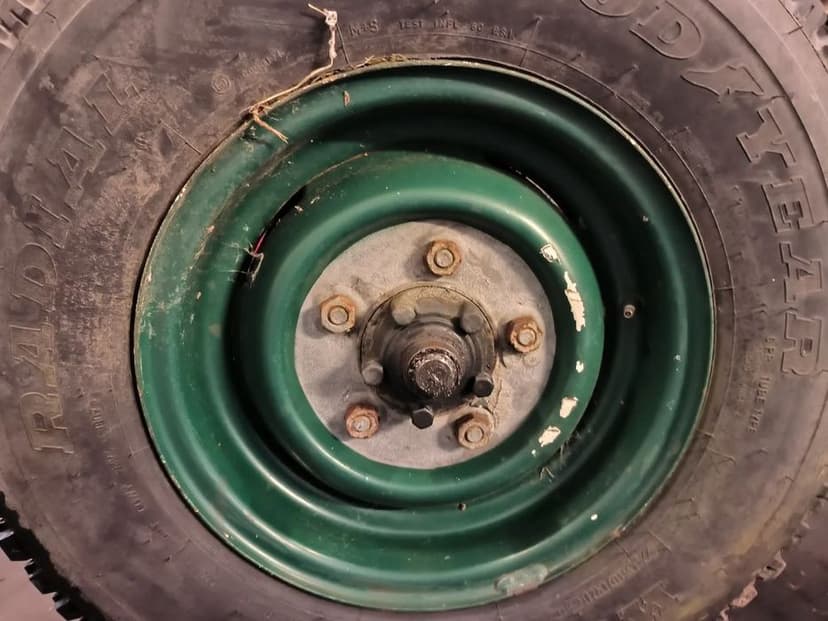 felga stalowa land rover defender 16 5x165 5.5j et33