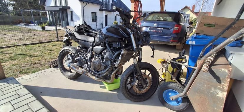 Yamaha MT07 Tracer ABS -  Polski Salon - uszkodzona