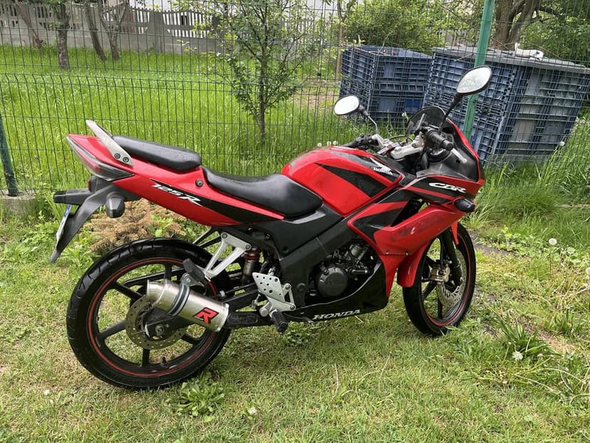Honda CBR 125R.