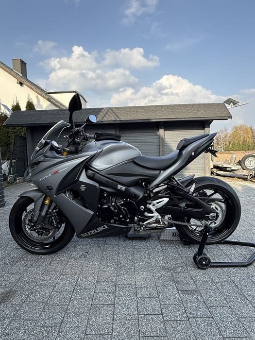Suzuki GSX-S 1000f bardzo niski przebieg stan wzorowy RATY