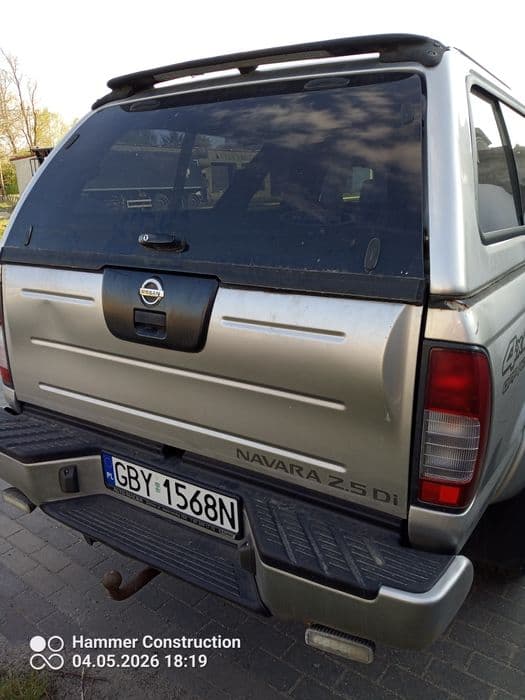 Nissan Navara  2.5