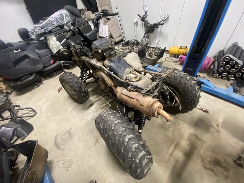 Częśći silnik dyfer plastiki lampa grill Yamaha grizzly koła licznik