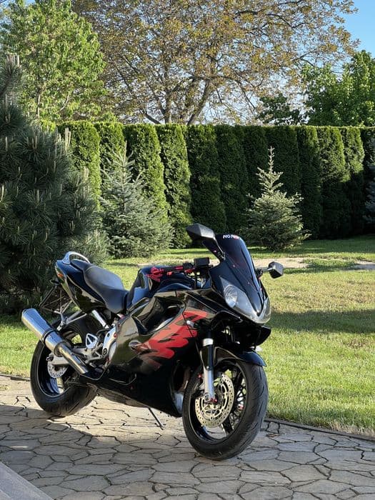 Sprzedam Honda CBR 600 F