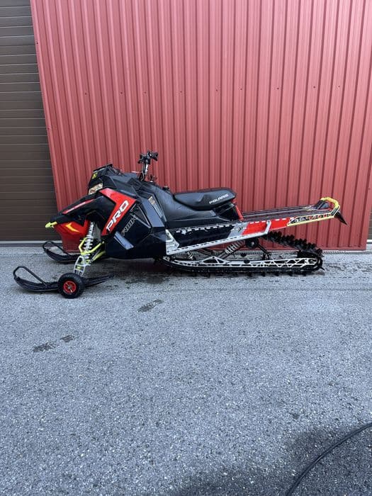 Skuter snieżny polaris rmk pro 800 2t 1100km 2018r dodatki transport
