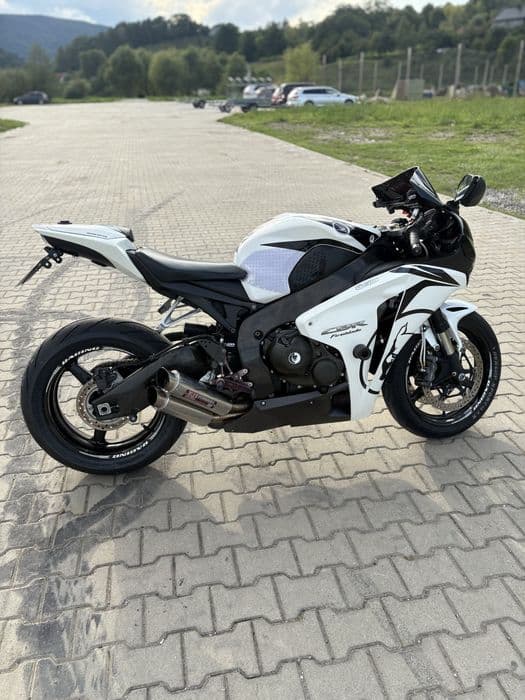 Honda CBR sc59 1000ccm