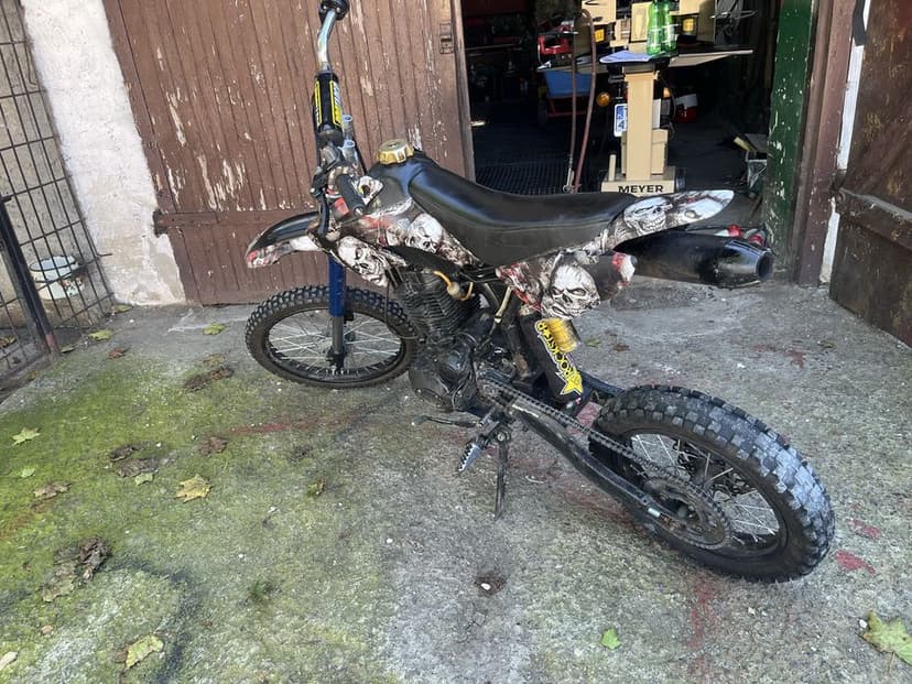 Cross 250 sprzedam lub zamienie za motocykl prl