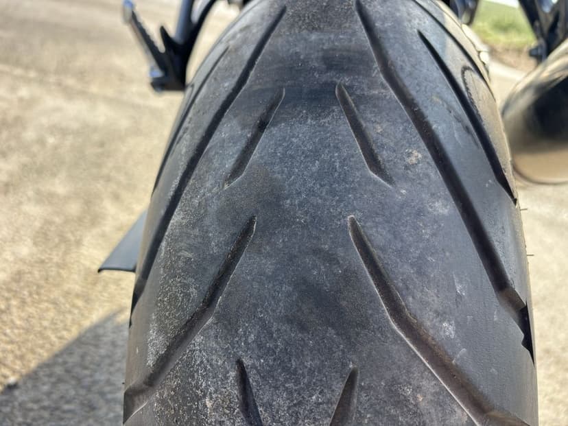 Yamaha FZ8  *niski przebieg*  dodatki !!!
