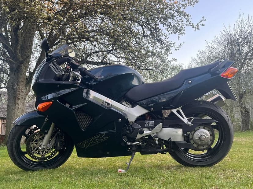 Honda VFR 800 fi