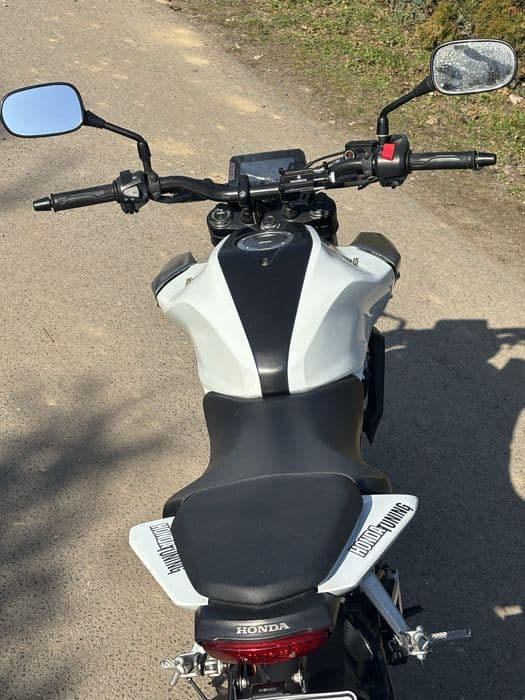 Honda cb125r 2018r